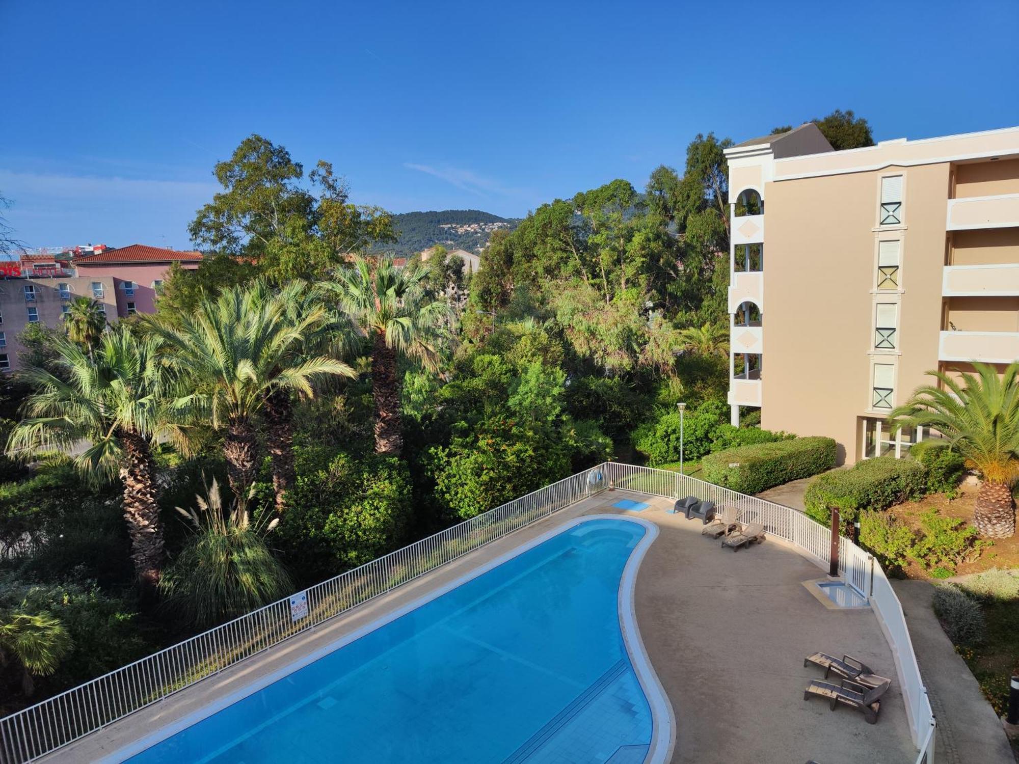 Apartment T3 Dans De Standing *